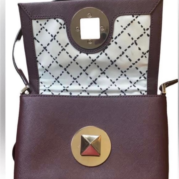 Kate Spade Newbury Lane Sally Leather Crossbody - Picture 2 of 6